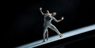 Espectáculo de danza dramática original Serpiente Blanca · Revelaciones, a cargo del Teatro de Danza de Beijing